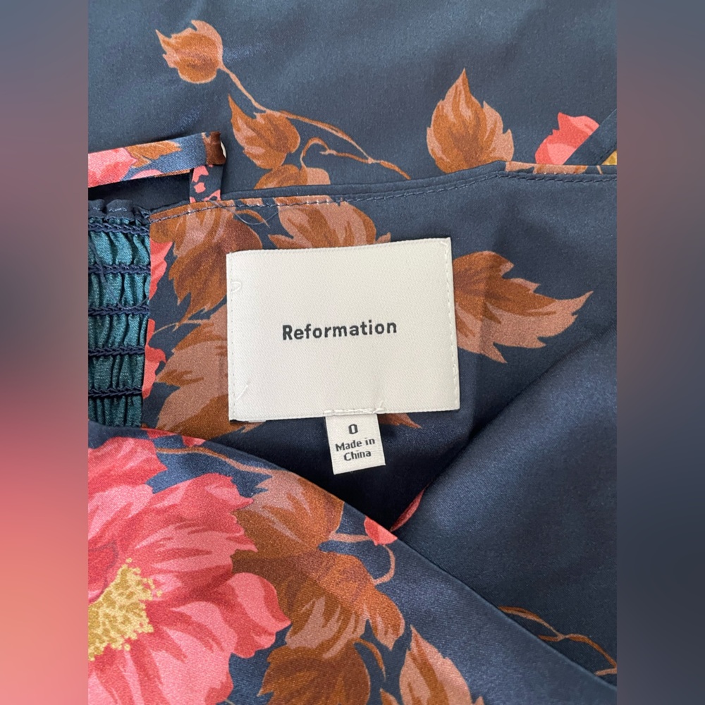 NEW Reformation Frankie Silk Maxi Navy Floral Dress Gown Lyric | US 0 UK 4 - Picture 12 of 12